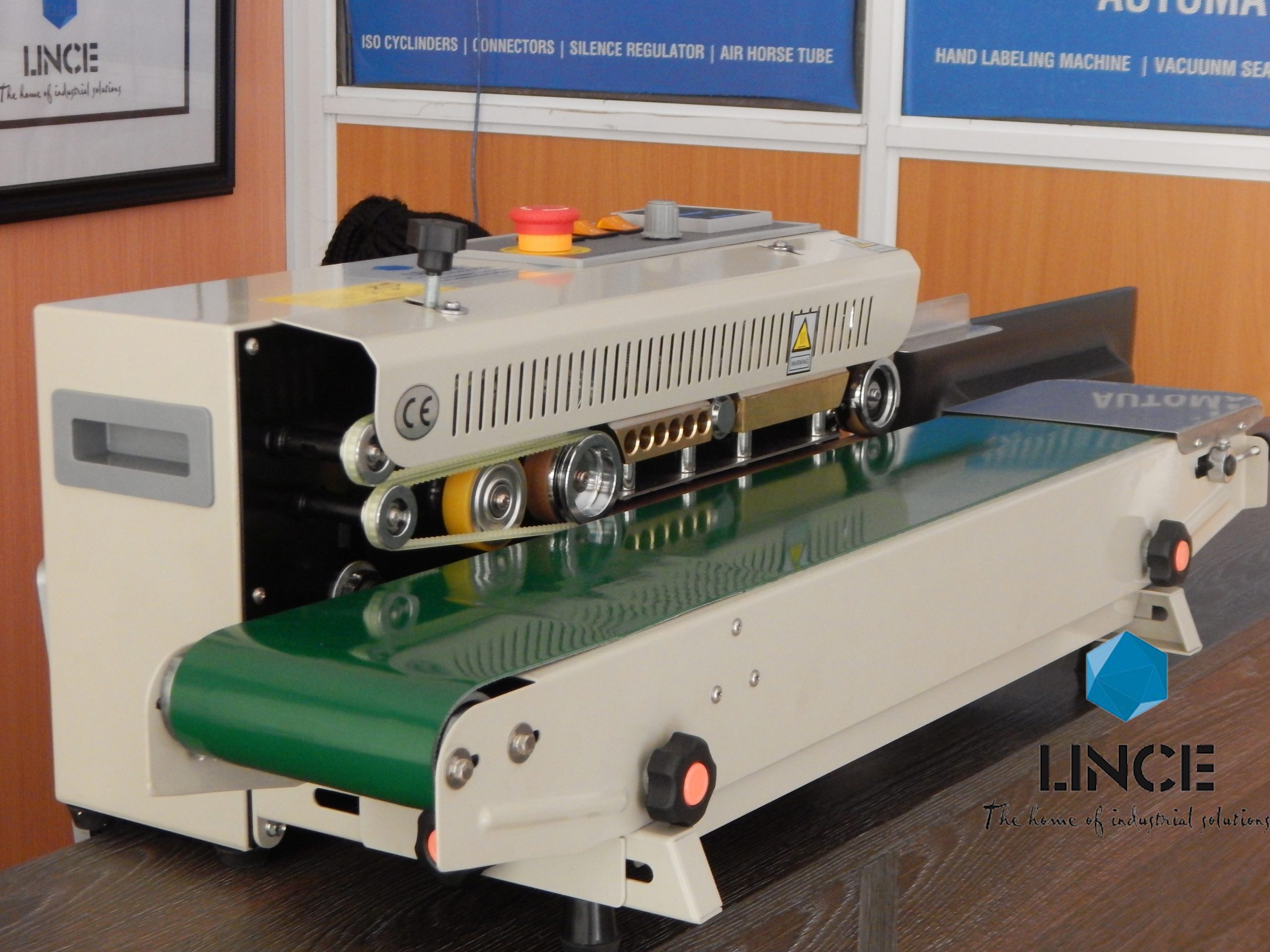 Automatic continuous plastic bag sealing machine with Coding